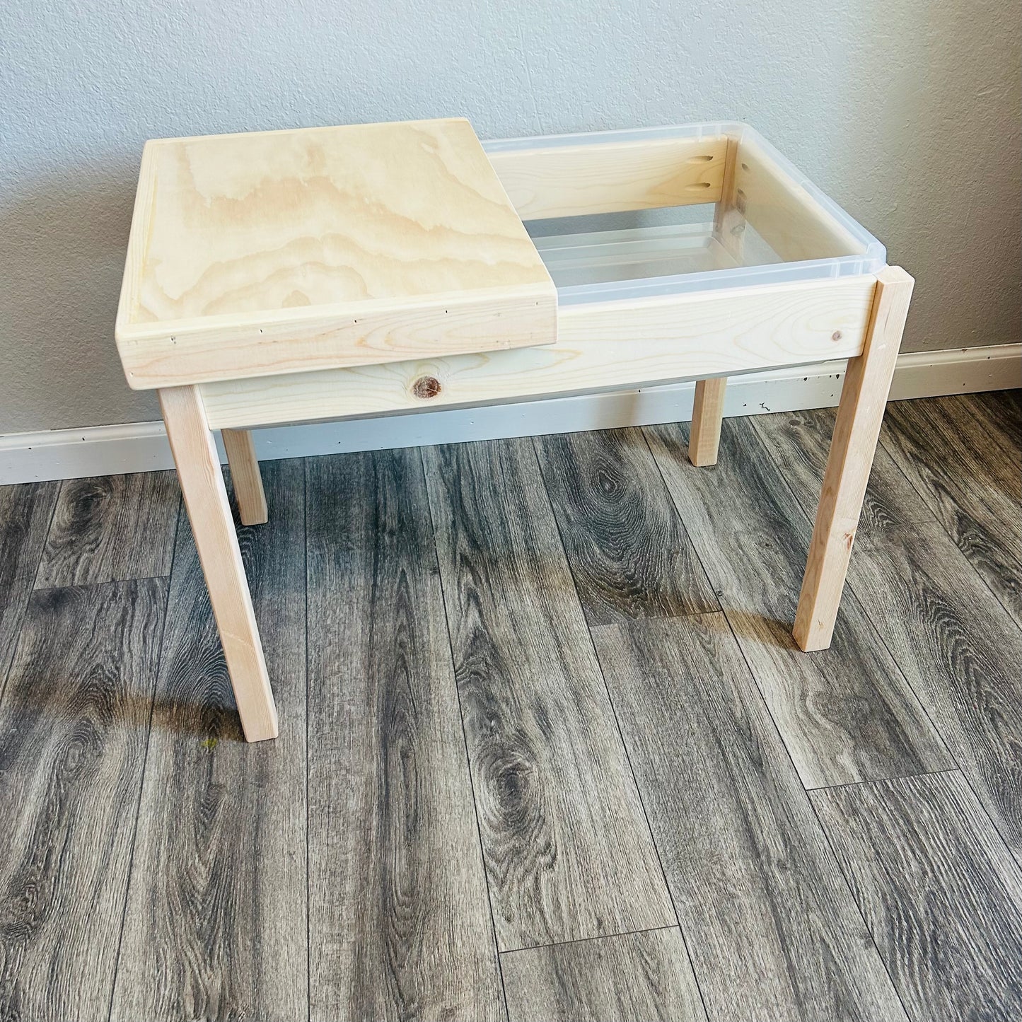 Children's Sensory & Play Table - 41qt